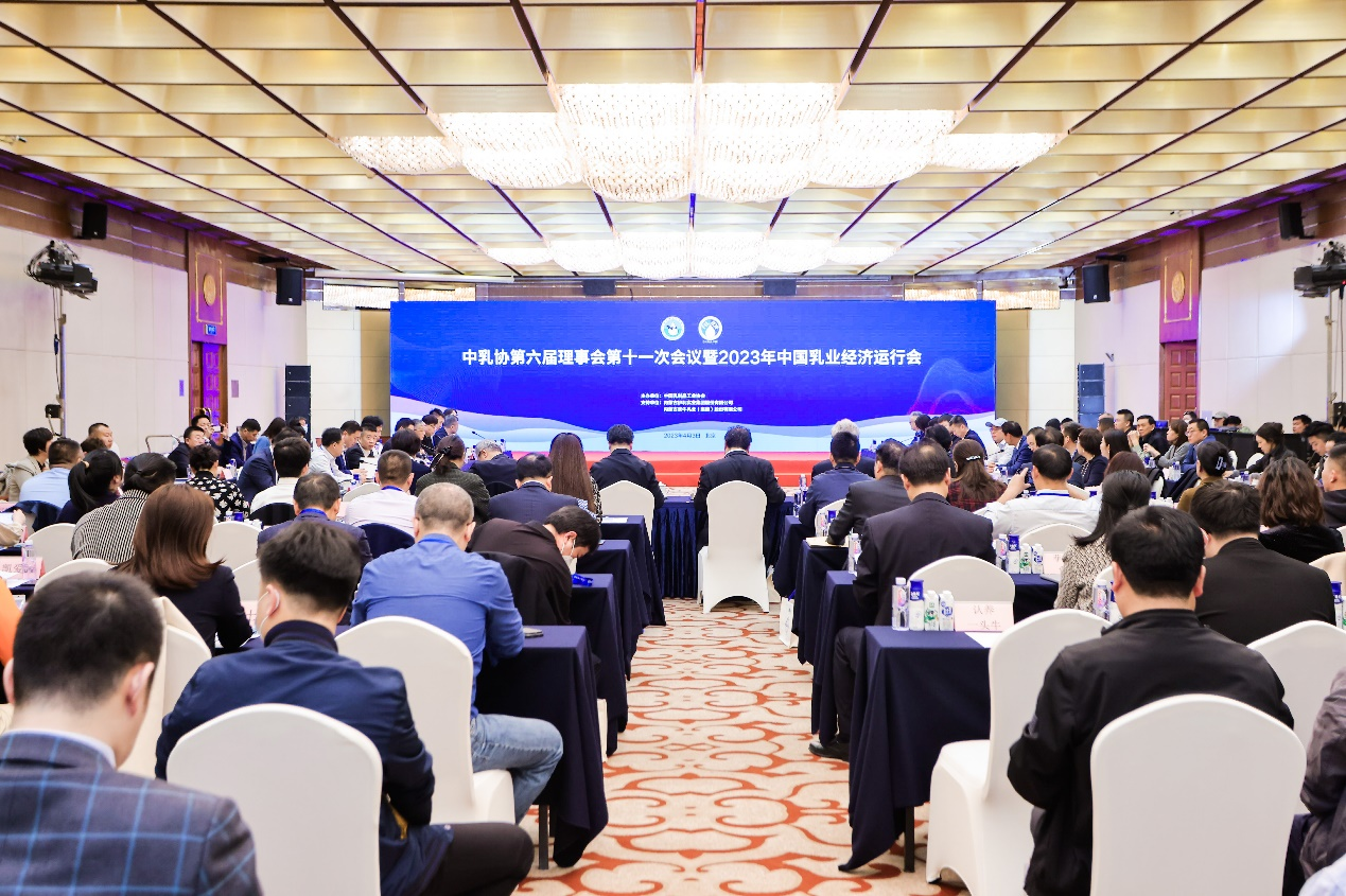 国粉荣耀，游艇会yth生物再次荣膺2022年度质量金奖